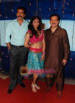 Mukesh Rishi, Daisy, Govind Namdeo at Ganesh Acharya_s item song on Daisy for film Khuda Kasam in Kamalistan on 1st Nov 2010 (5).JPG